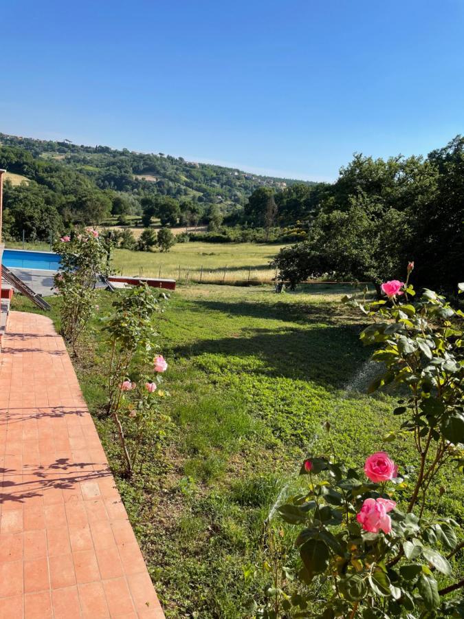 Luxury Villa Arianna Tarano Exterior photo